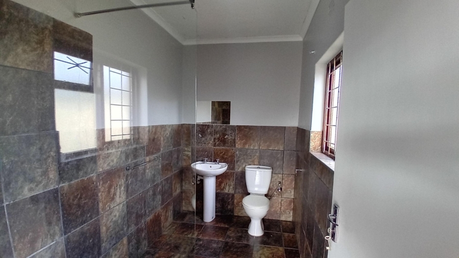 7 Bedroom Property for Sale in Saldanha Western Cape